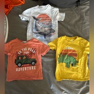 3T tshirts set